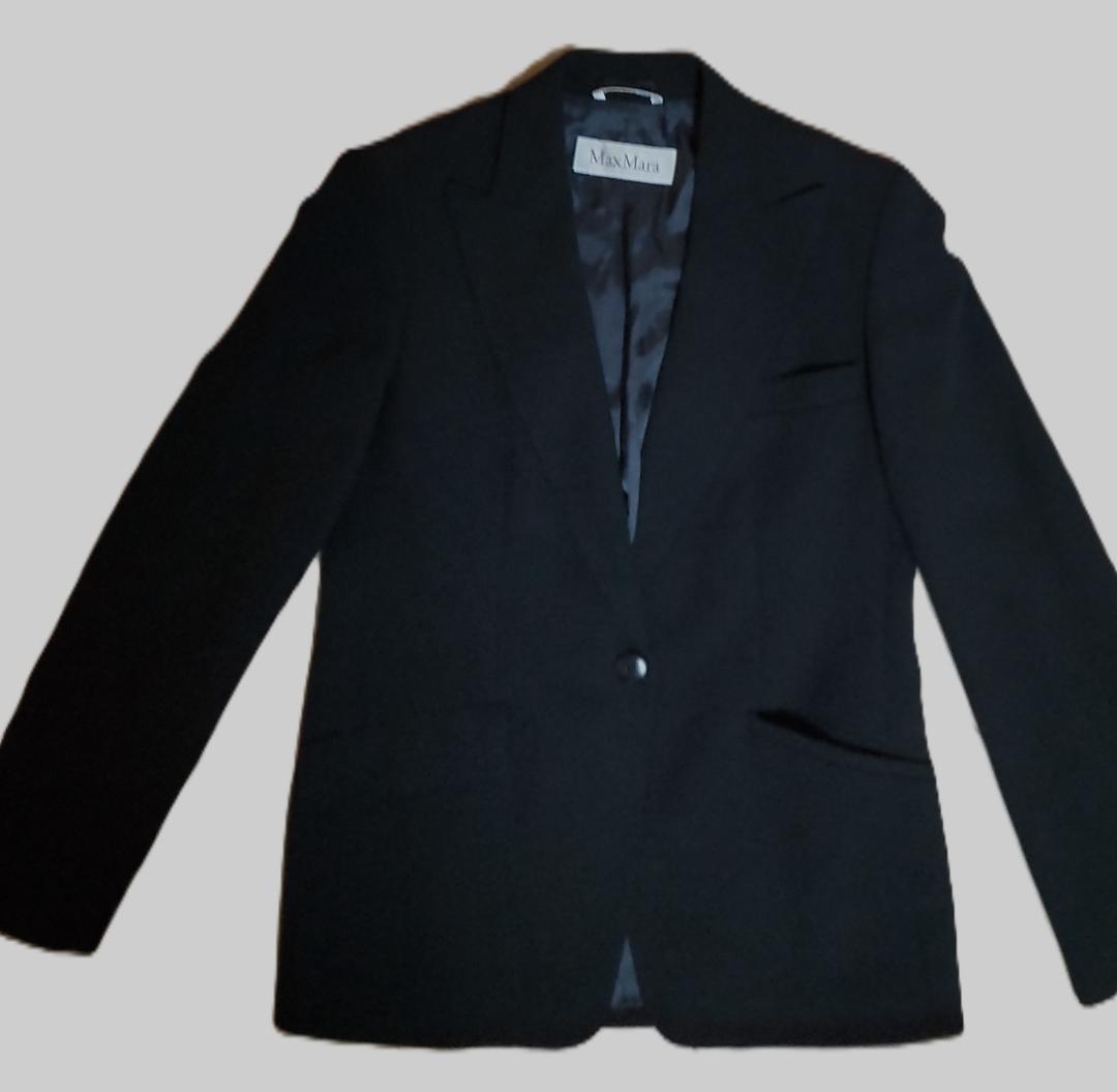 【メルカリ祭り限定価格】マックスマーラ　 テーラードジャケット　黒　40サイズ