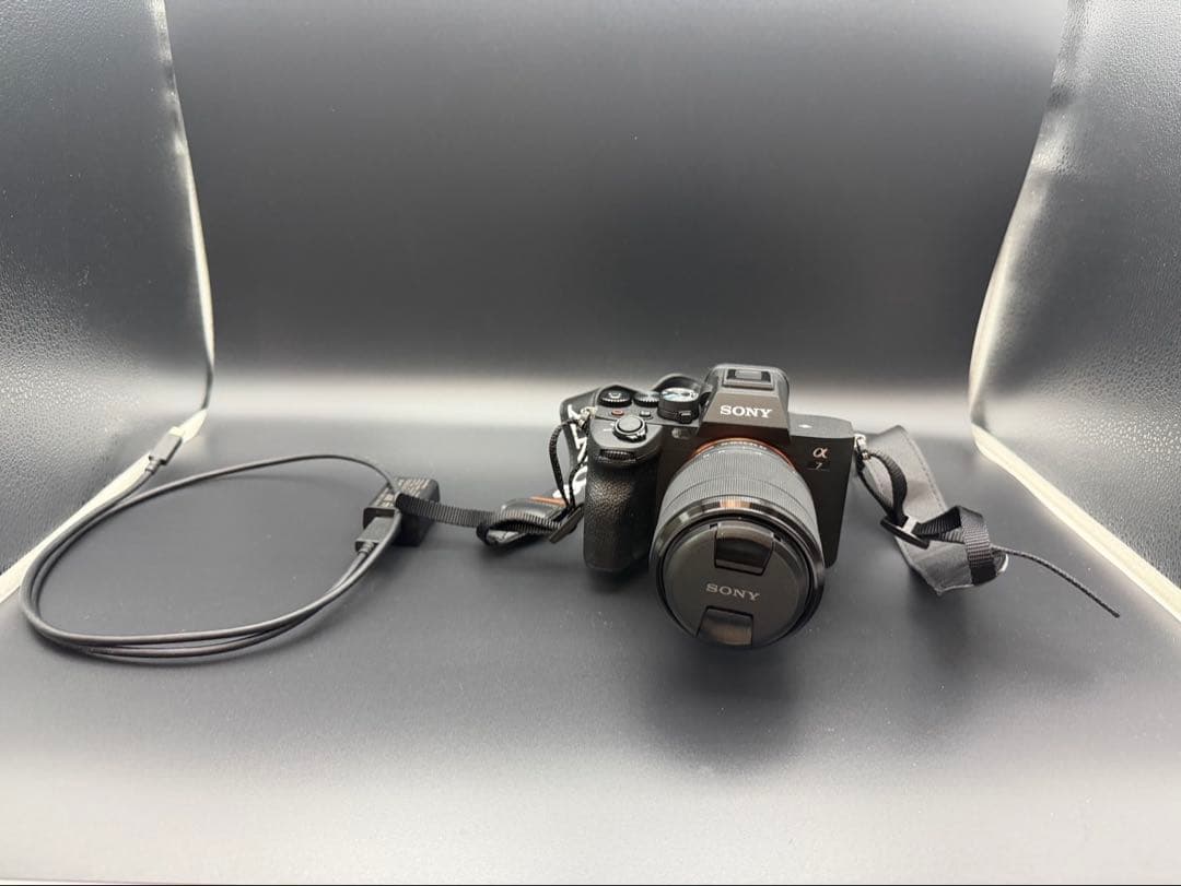 SONY ボディ ＋ 純正ズームレンズ FE 28-70mm＋ 充電器セット