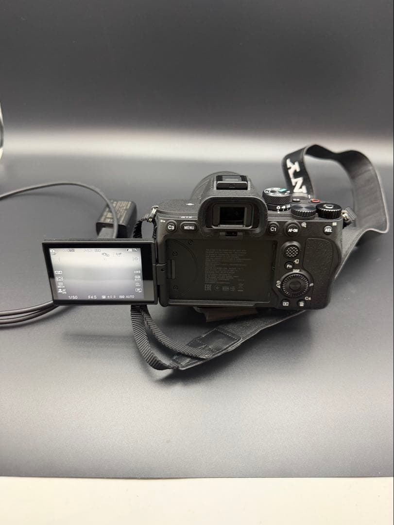 SONY ボディ ＋ 純正ズームレンズ FE 28-70mm＋ 充電器セット