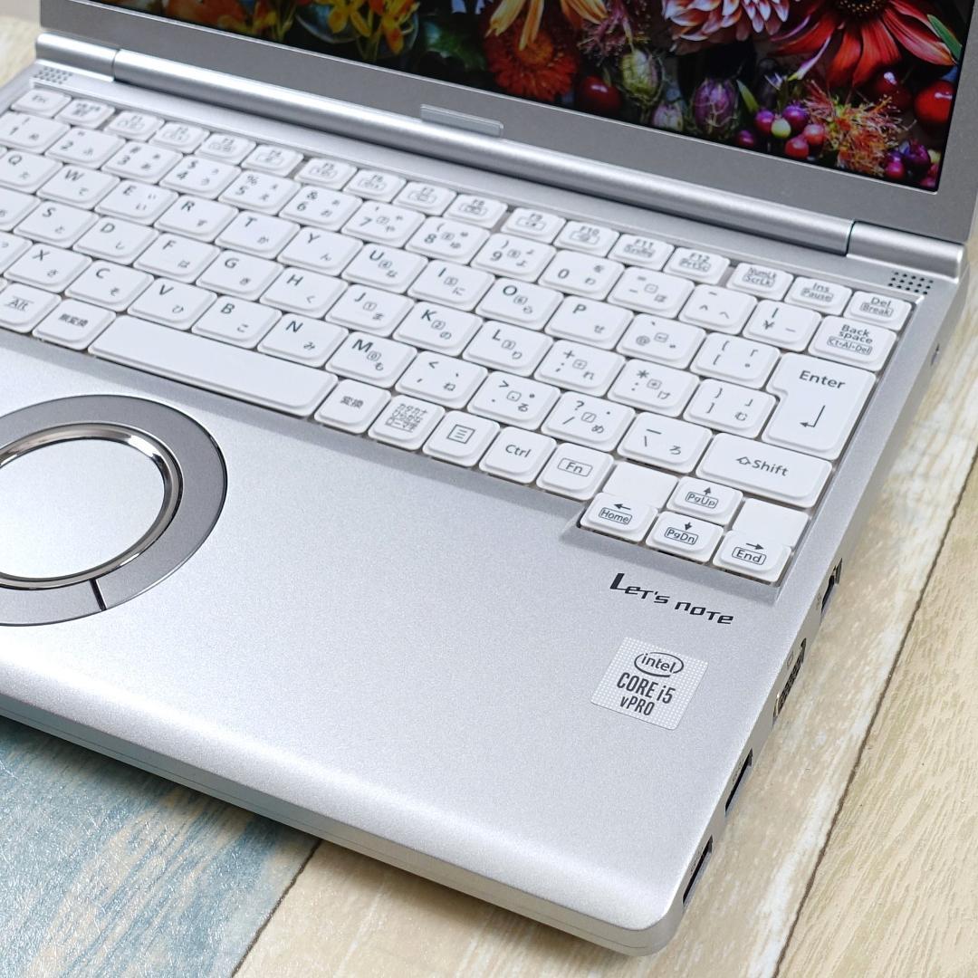 極美品のバリ速モバイル✨超高速新品ＳＳＤ５００ＧＢ＆１６ＧＢメモリ搭載✨日本製✨