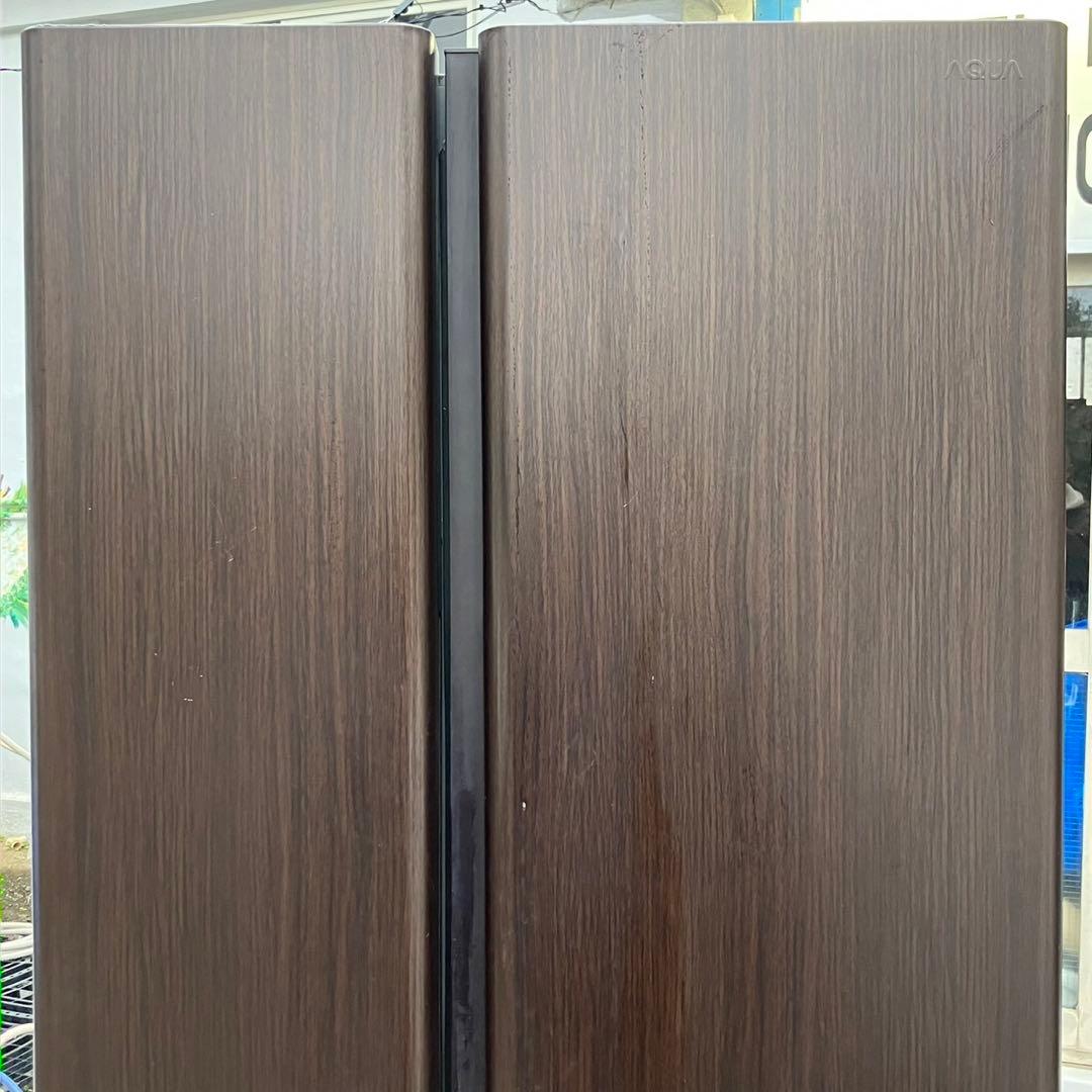 mm129F 2019年製　AQUA 大型冷蔵庫500L〜600L 木目調