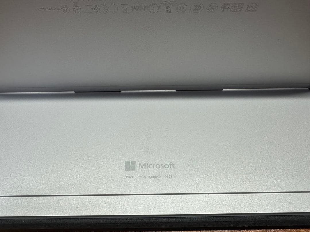 Windowsタブレット本体 2.Surface Pro 7+ i5-1135g7 8/128