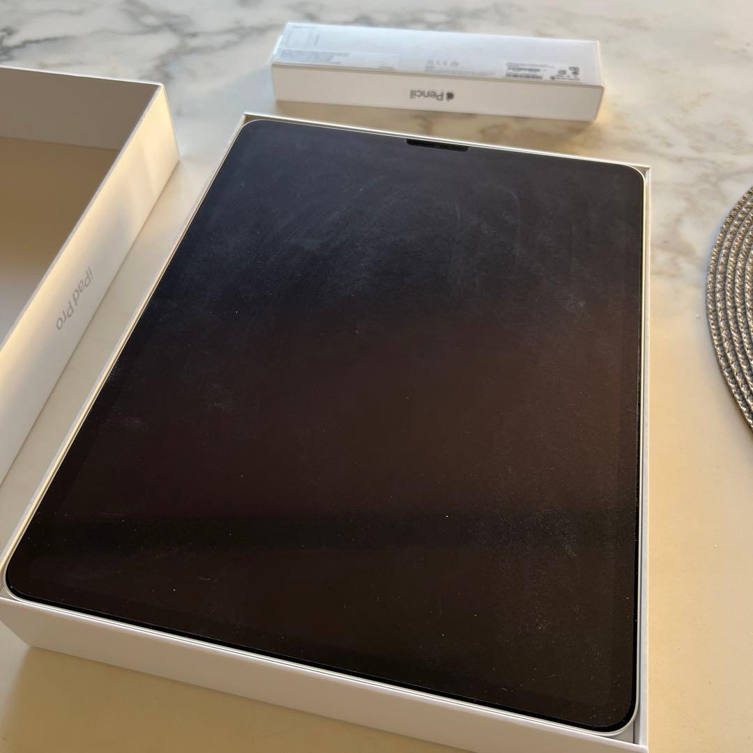 iPad本体とApple Pencil 第2世代