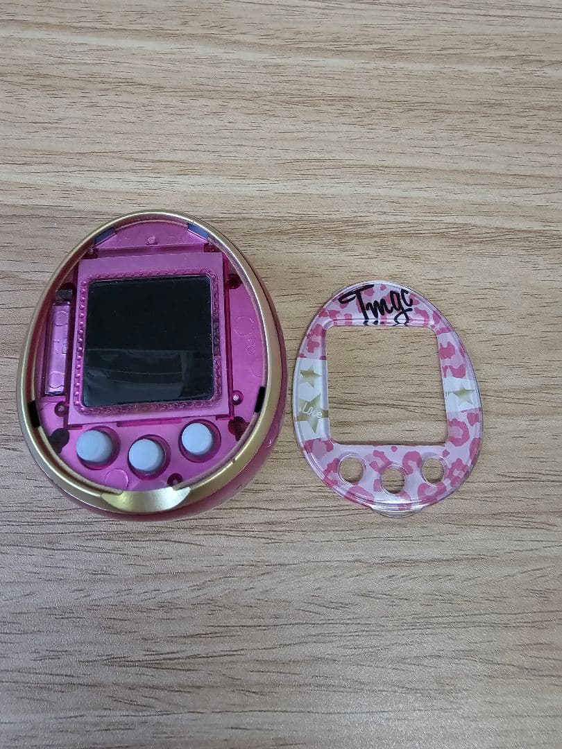 たまごっち4U　ピンク