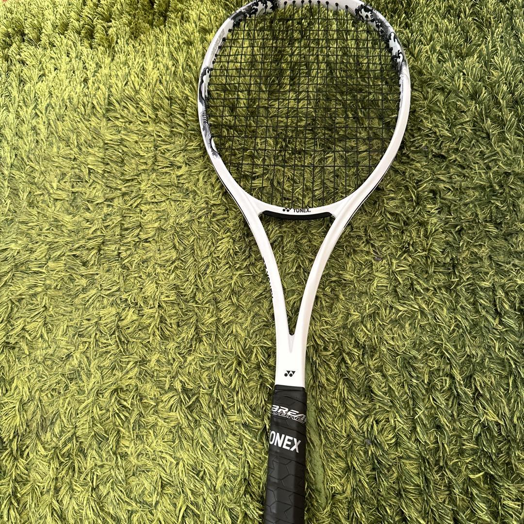 最終お値引き☆ほぼ新品YONEX GEOBRAKE 80V テニスラケット
