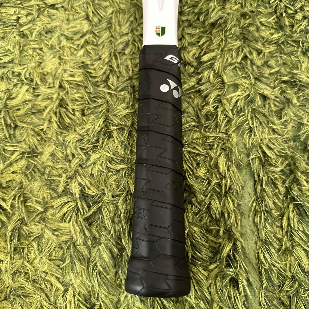 最終お値引き☆ほぼ新品YONEX GEOBRAKE 80V テニスラケット