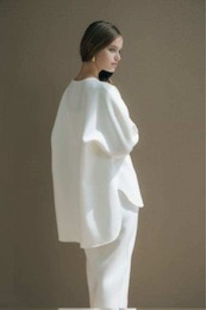 pois ポワ　マシュマロプルオーバー　新品未使用