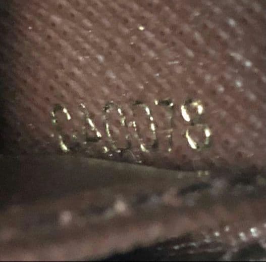 M*)様 LOUIS VUITTON 長財布