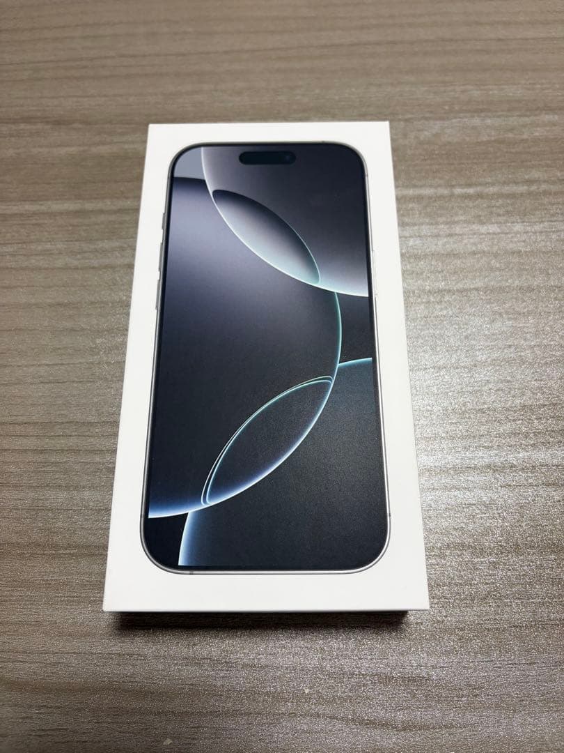 Apple iPhone 16 Pro ホワイトチタニウム 256G