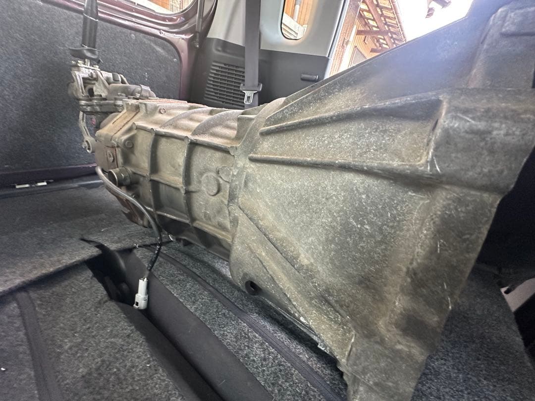 引き取り限定 TOYOTA　5速　マニュアルトランスミッション　R154