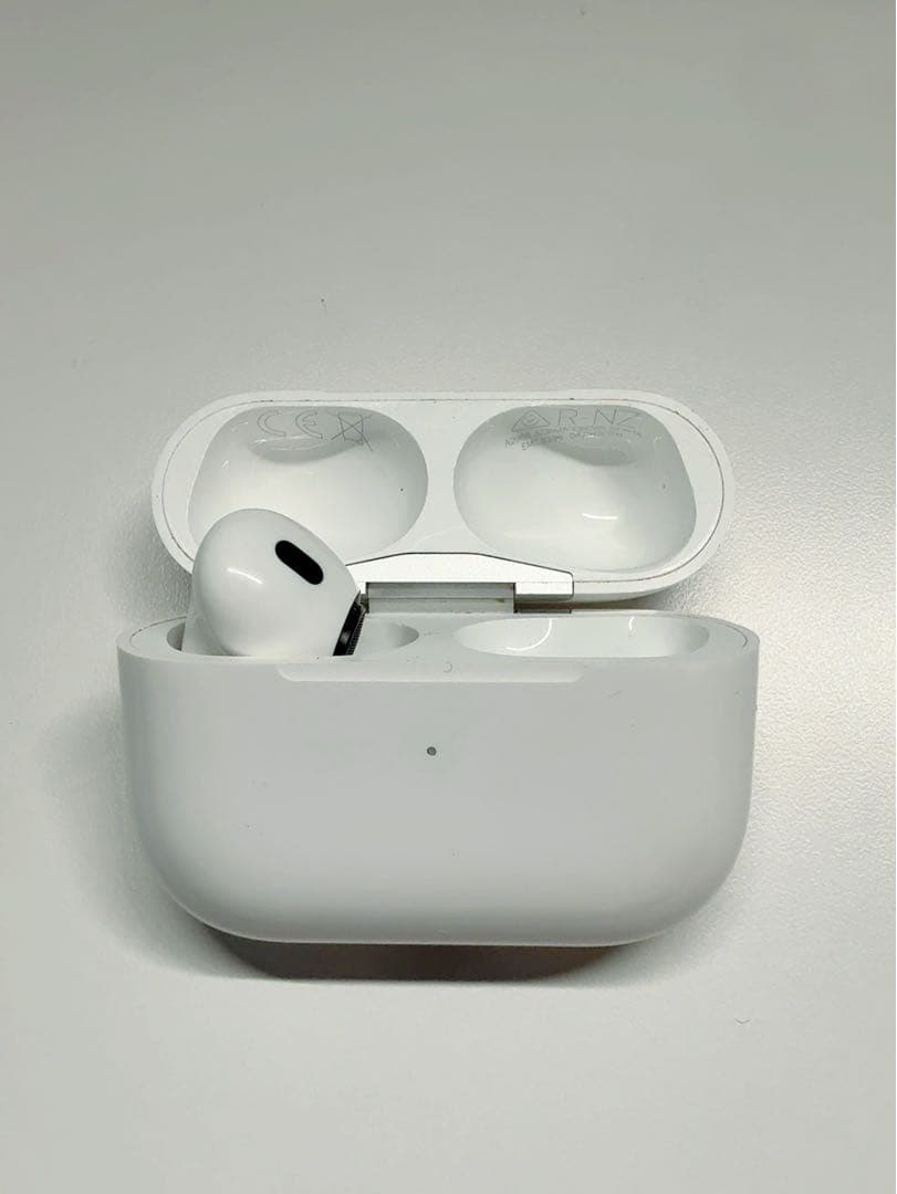 AirPods Pro 第2世代 左耳 ケース付き A3048