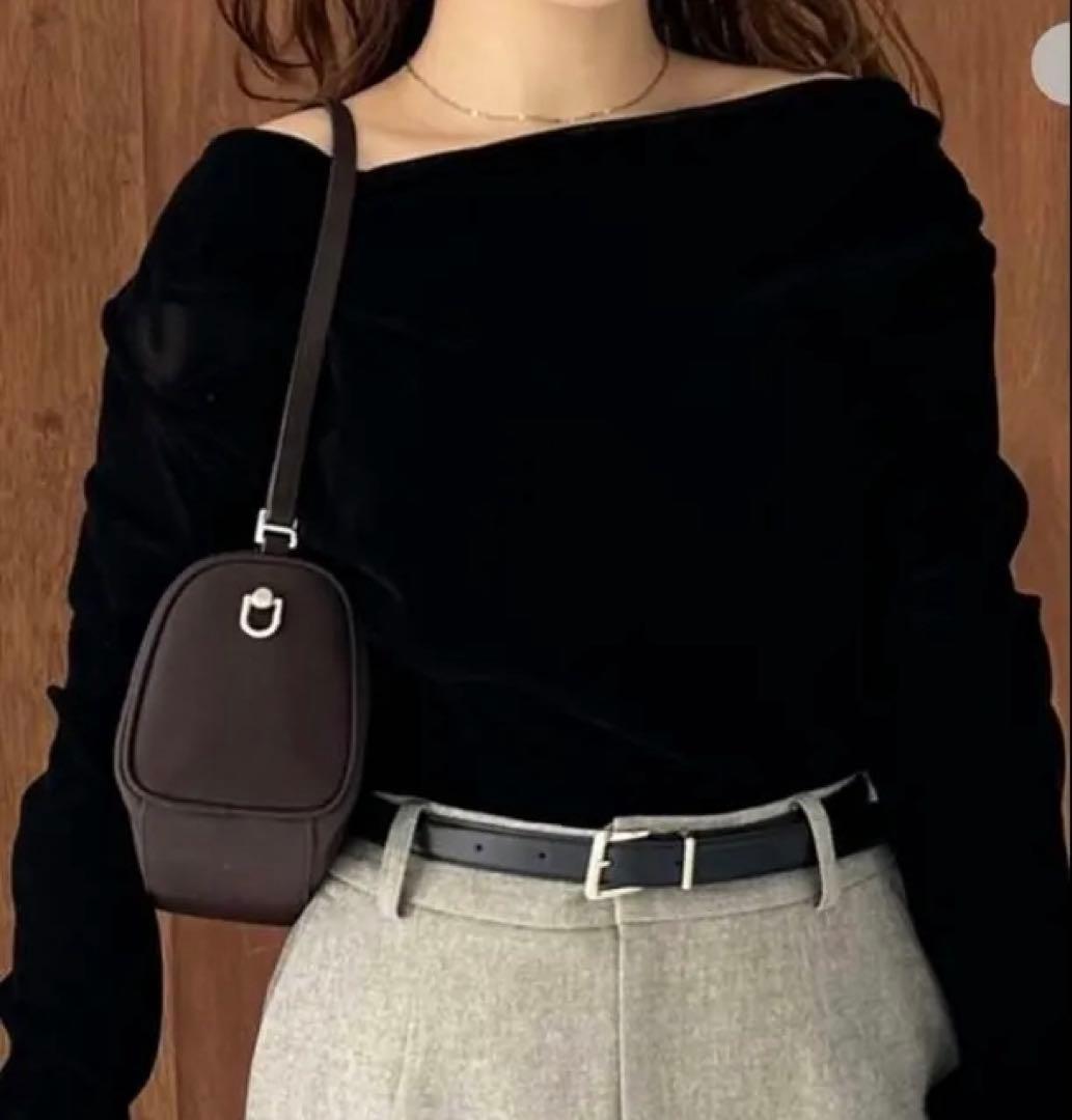 FRAY I.D デコルテタックフロッキーチュールトップス　ブラック　黒