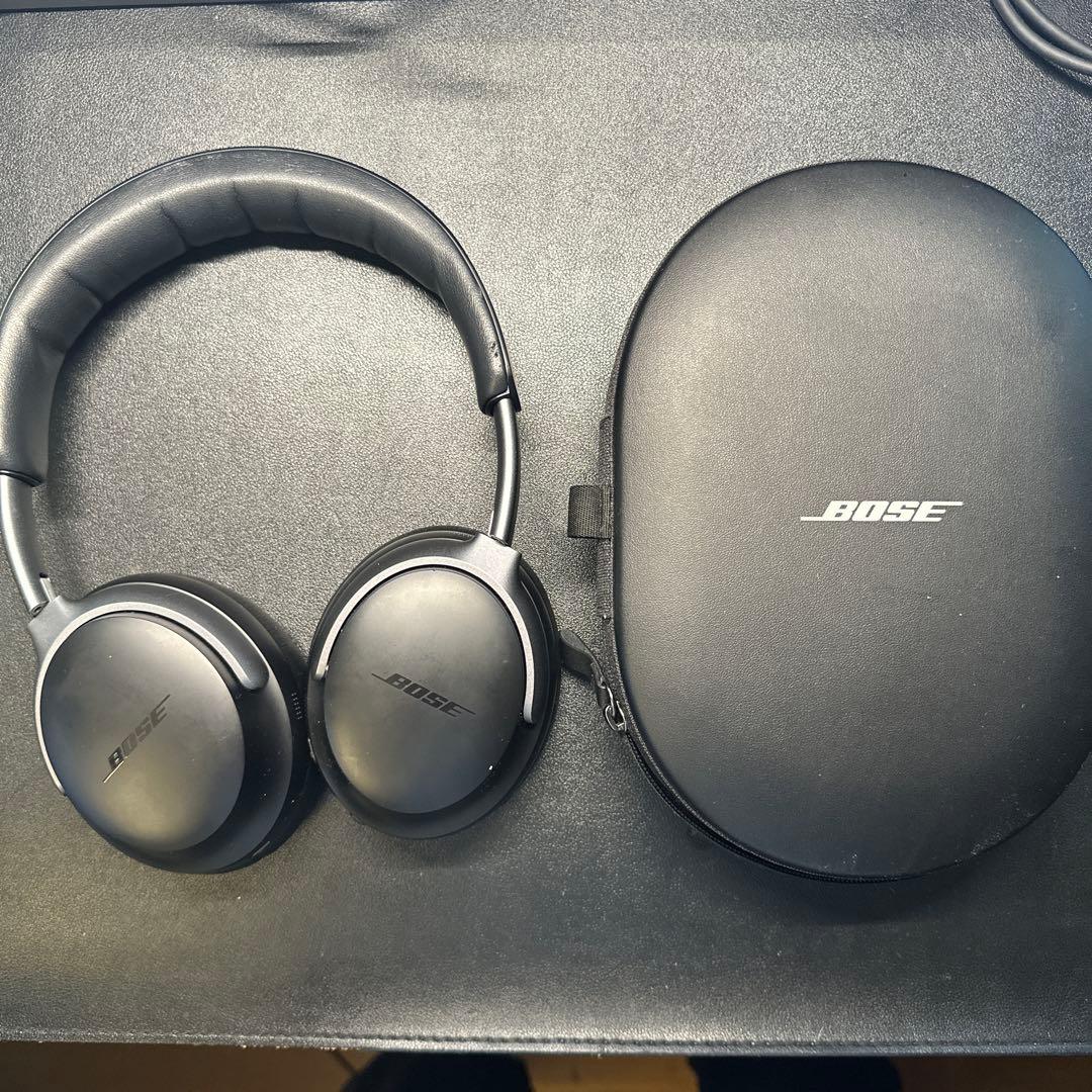 Bose QuietComfort Ultra Headphones カバー付き