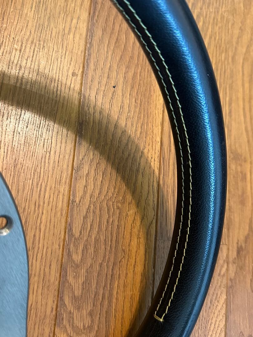 momo falcon 絶版　ホーンスイッチ　アース付き　モモ　ステアリング