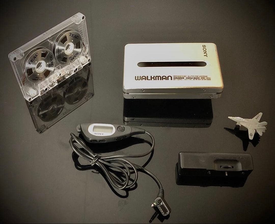 カセットウォークマン SONY WM-EX600 銀色「整備済み、完動超美品」