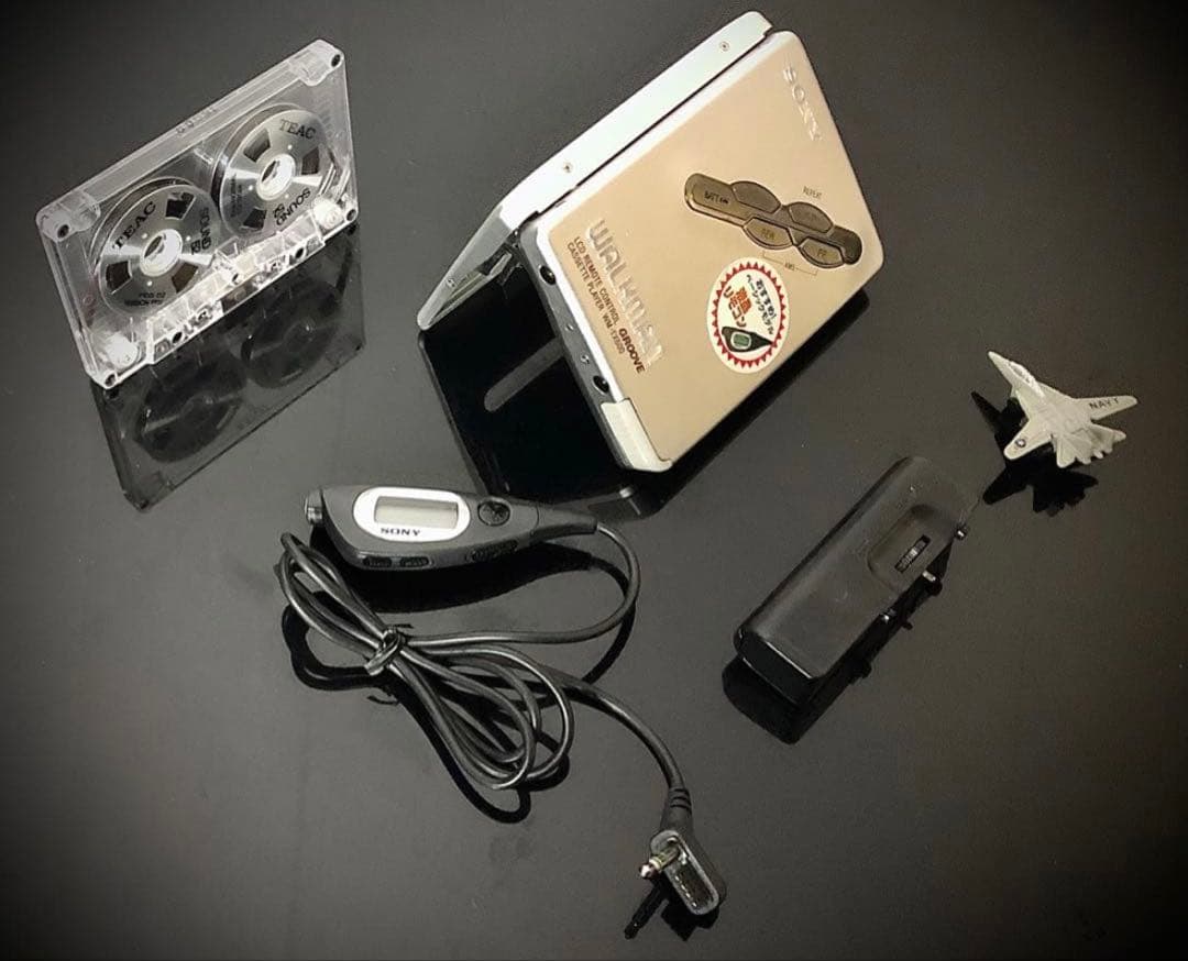 カセットウォークマン SONY WM-EX600 銀色「整備済み、完動超美品」