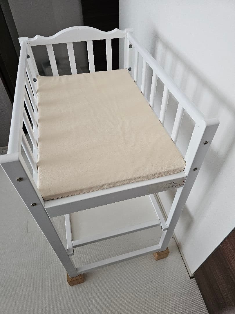 ヤマサキ おむつ交換台 オムツ替え チェンジングテーブル キャスター付き