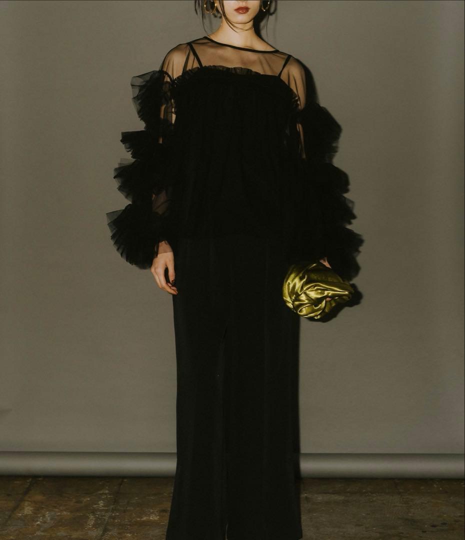 オールインワン×デコラティブチュールトップス　アンドレスド　セットアップ