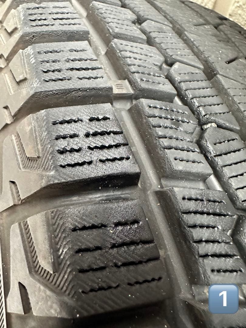 最終値下げ　美品【温度管理保管】17インチ　スタッドレスタイヤ・ホイールセット