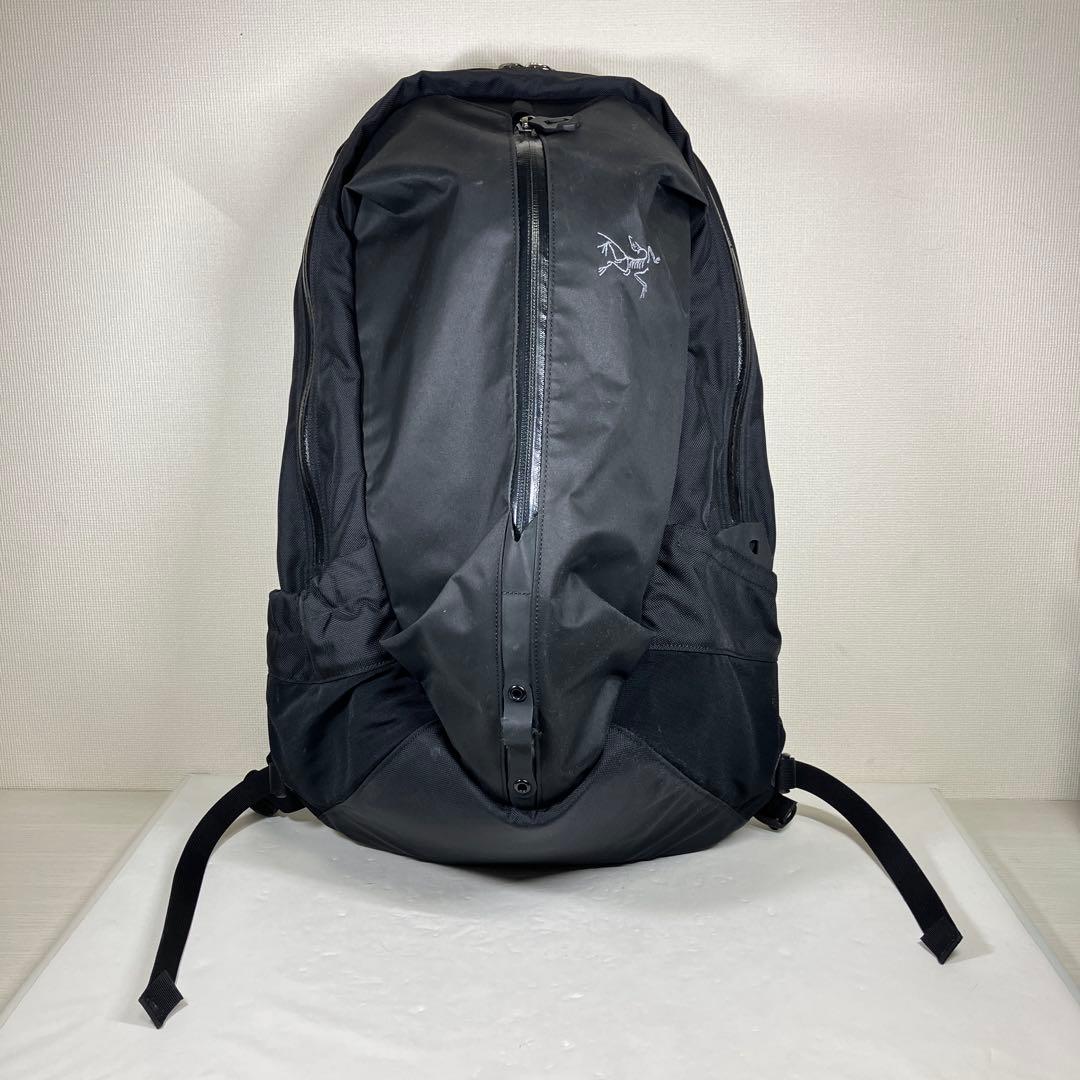 アークテリクス Arro 22 Stealth Black