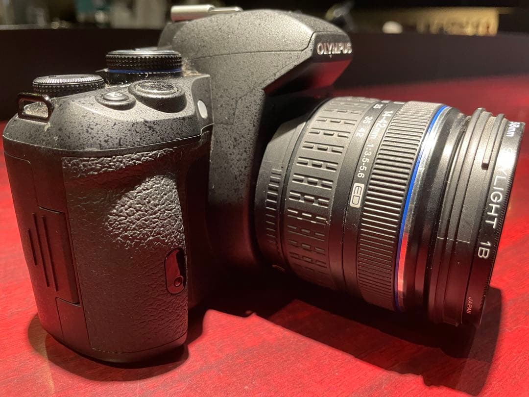 OLYMPUS E-620 +ZUIKO DIGITAL14-42+2GBカード