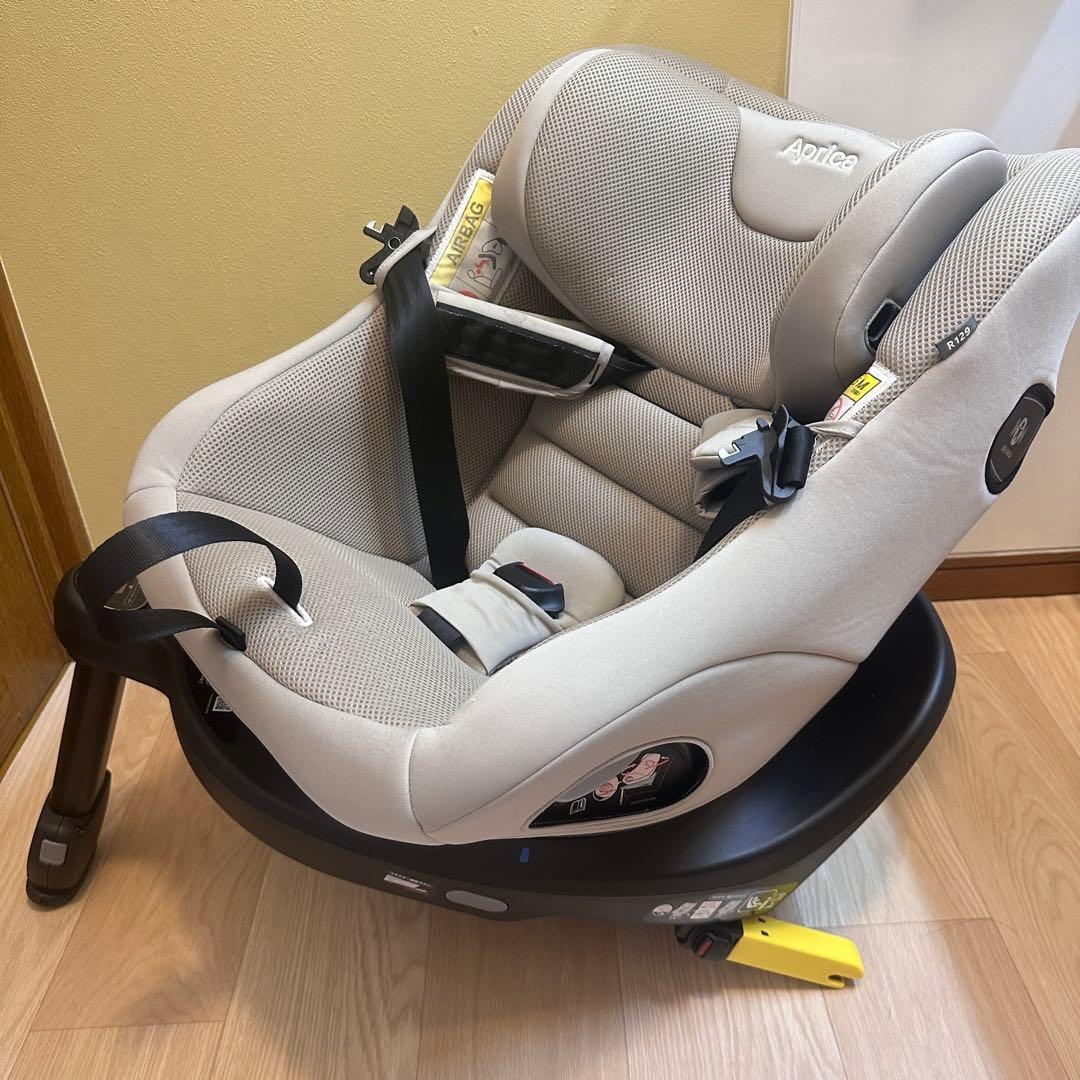 美品 アップリカ クルリラフィット