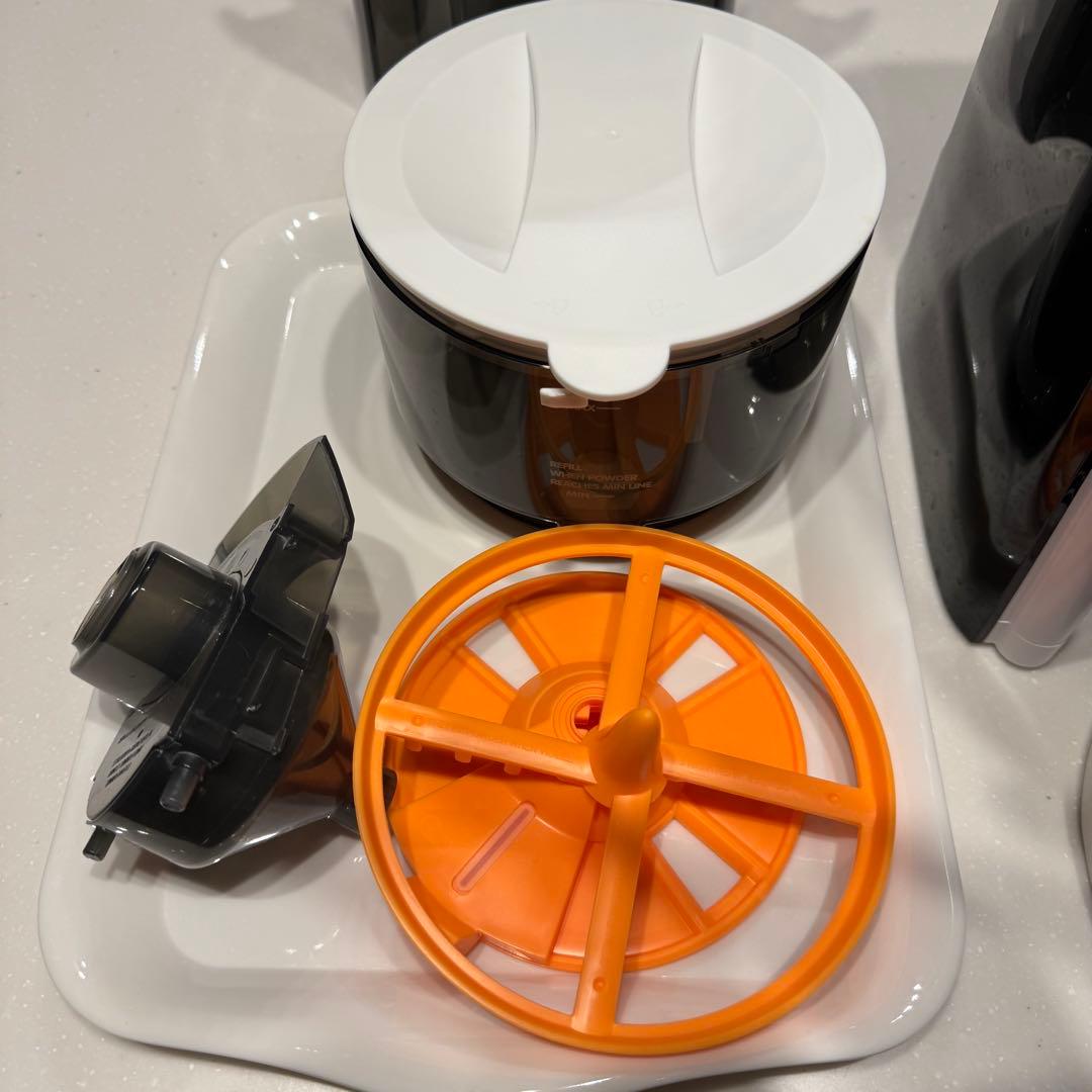 babybrezza ベビーブレッザ 自動ミルクメーカー 調乳機 変圧器付