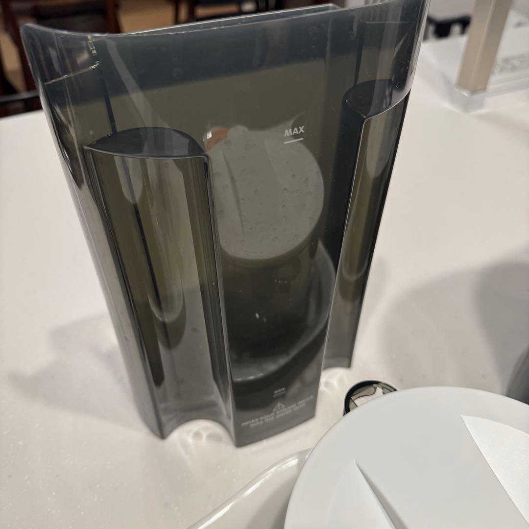 babybrezza ベビーブレッザ 自動ミルクメーカー 調乳機 変圧器付