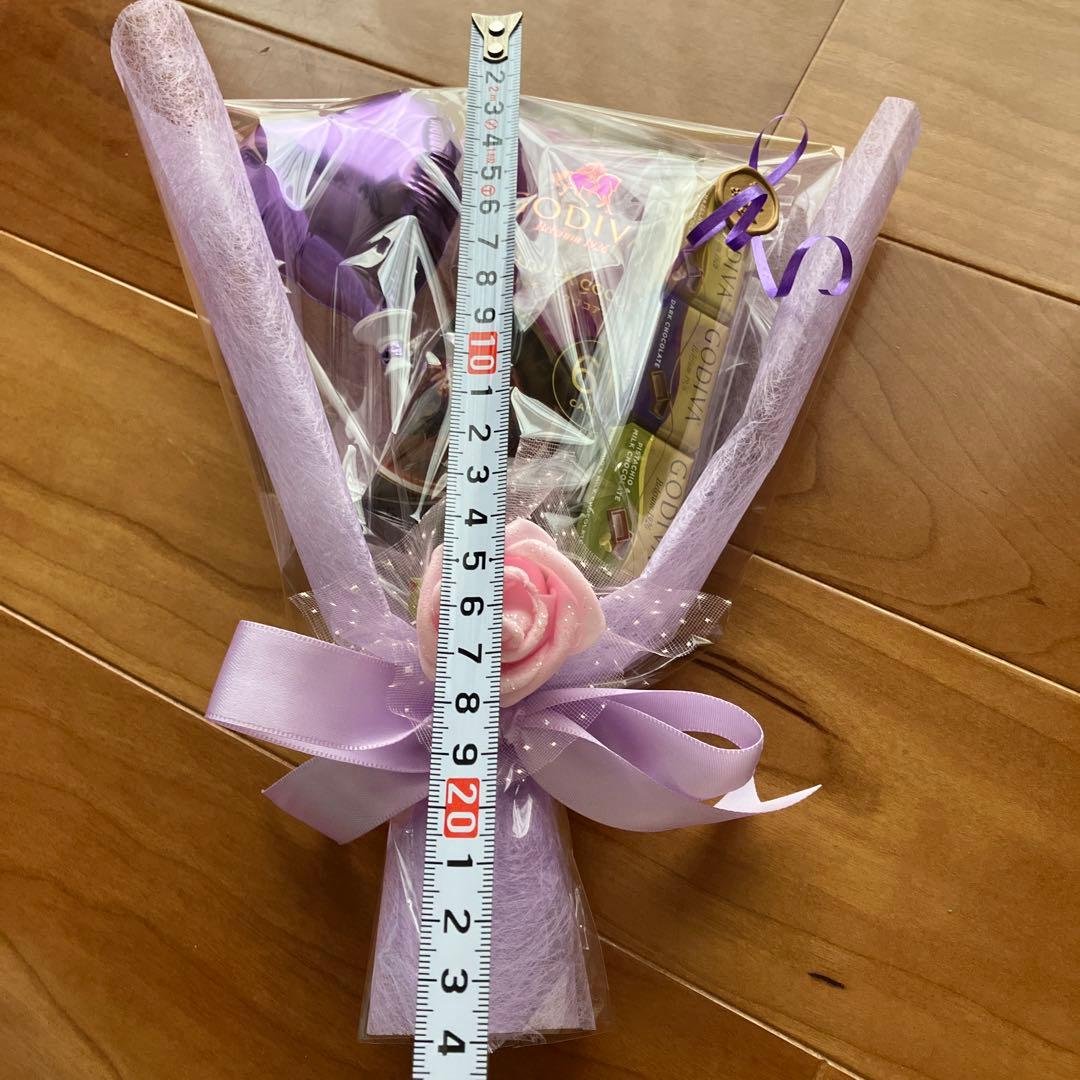 こいも様オーダー品　バルーンブーケ　お菓子ブーケ　GODIVA