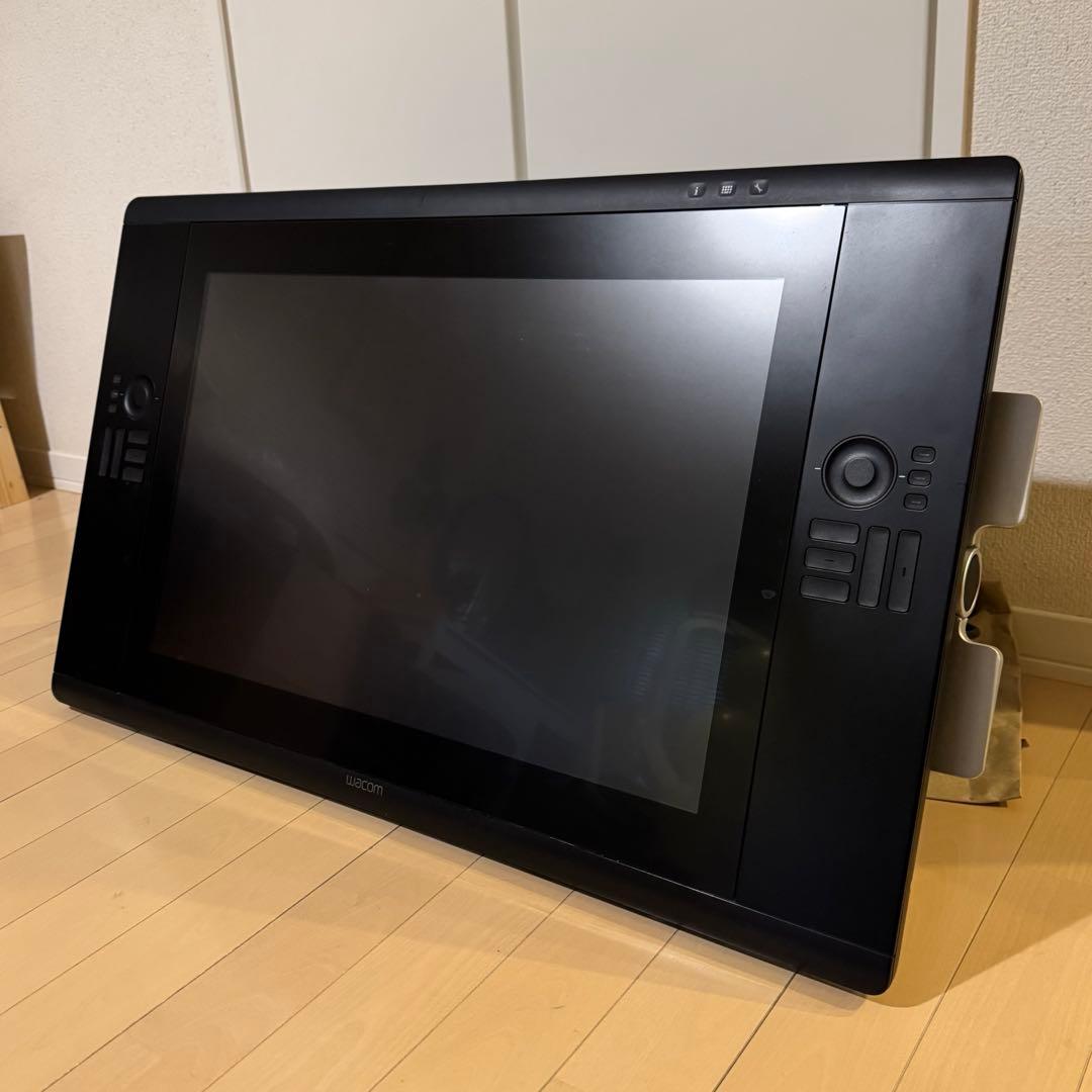 Wacom 液晶ペンタブレット Cintiq24HD DTK-2400 ジャンク