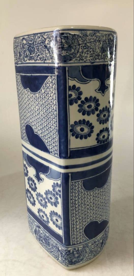 陶器製 傘立 アンブレラスタンド 染付　　玄関インテリア