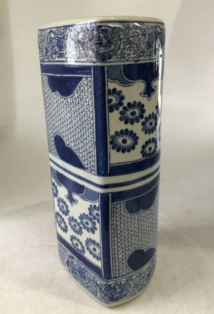 陶器製 傘立 アンブレラスタンド 染付　　玄関インテリア