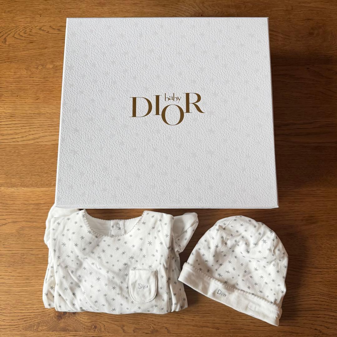 【箱あり】babyDior 星柄ロンパース＆帽子セット