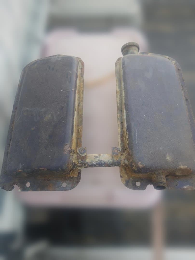 ラビットスクーター211　タンク