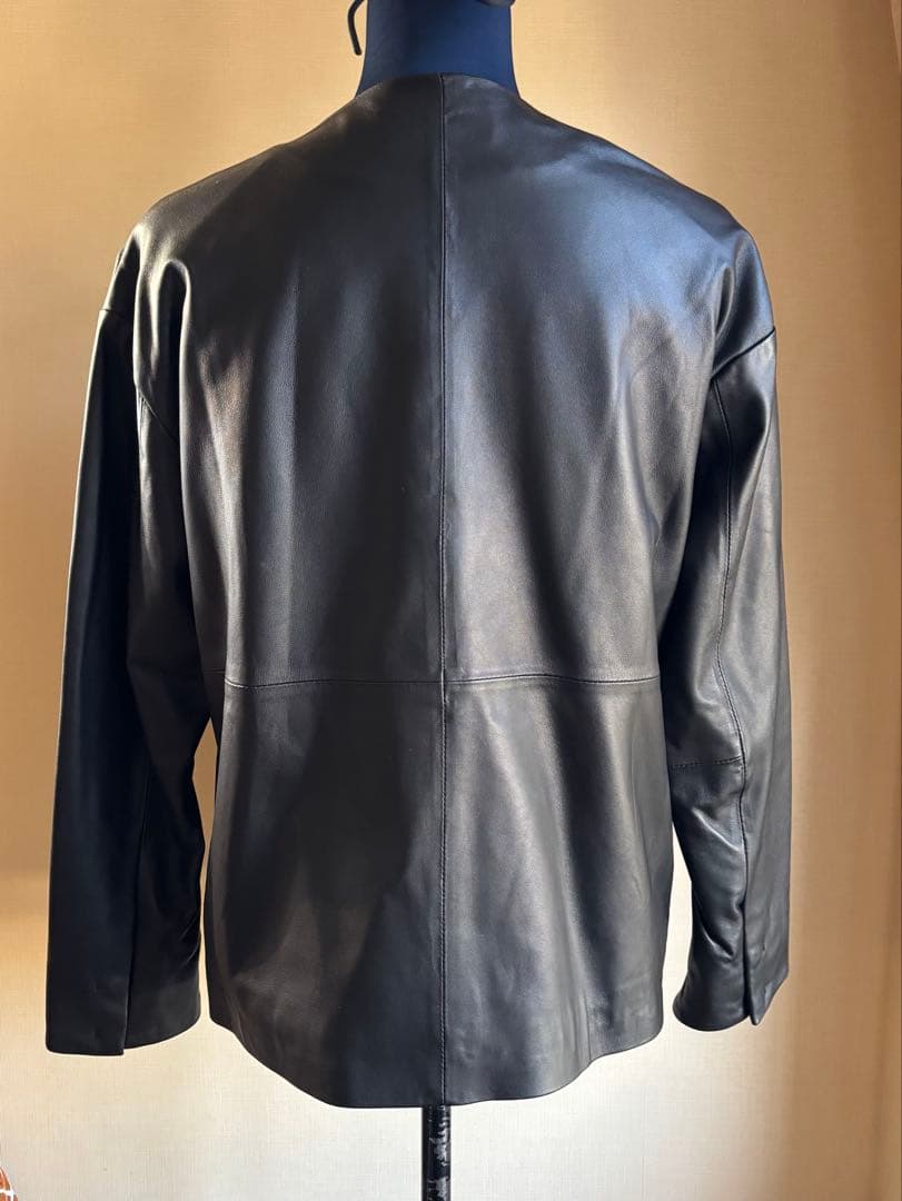 LYBY LYCKA 羊革ノーカラーレザージャケット 11AR ブラック 軽量