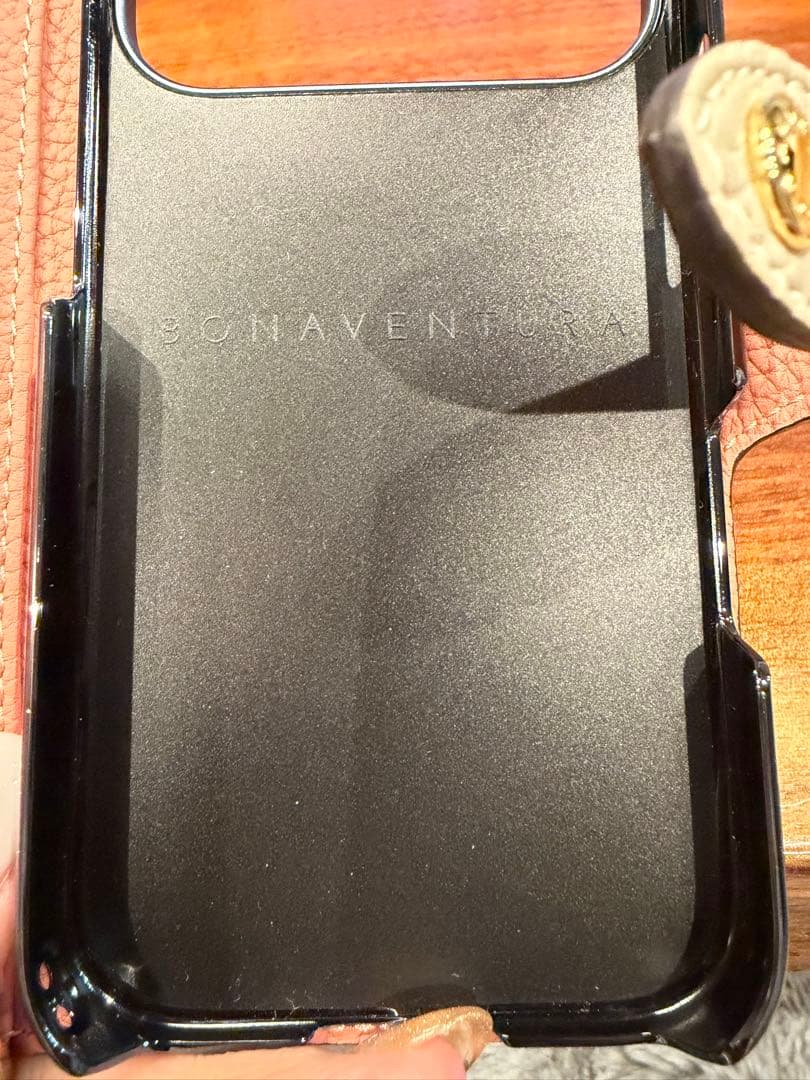 ボナベンチュラ iPhone 17 Pro 手帳型ケース グレージュ