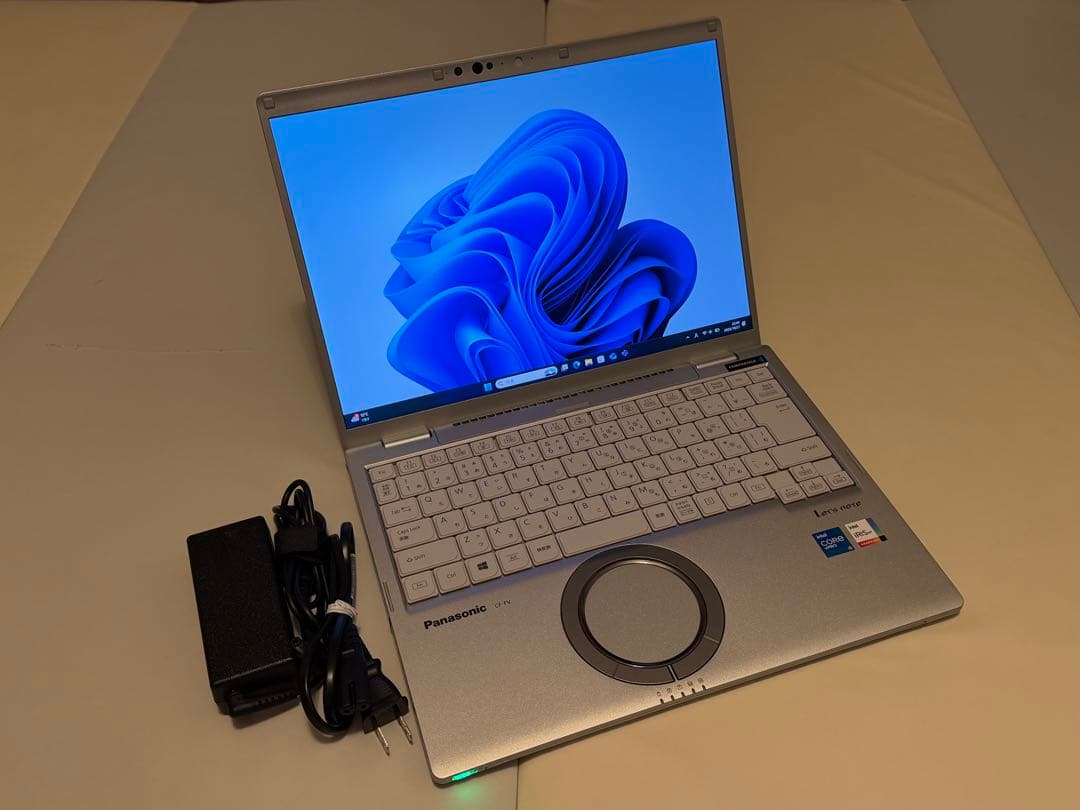 ☆美品☆レッツノートCF-FV1 i5-1145G7 256GB 16GB