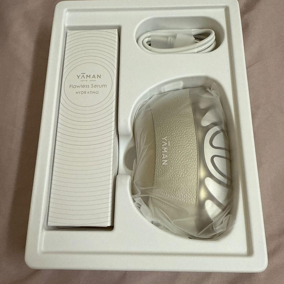 YAMAN 家庭用美容器リフトロジー　フローレスセラムハイドレイティング