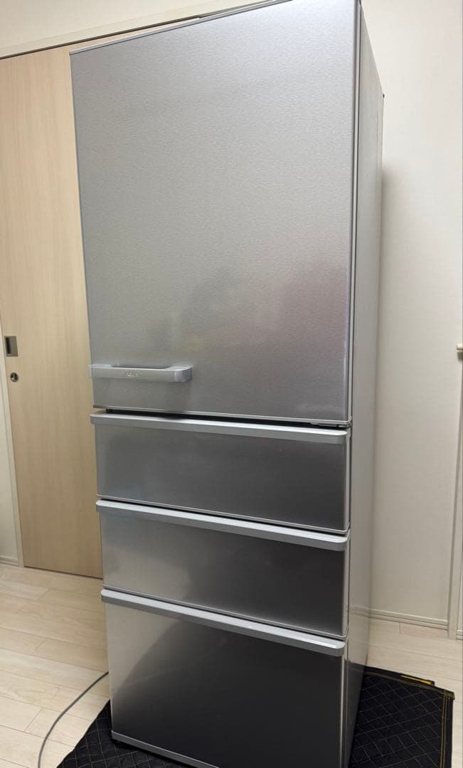 2021年製　AQUA アクア冷蔵庫　355L AQR-36K(S)