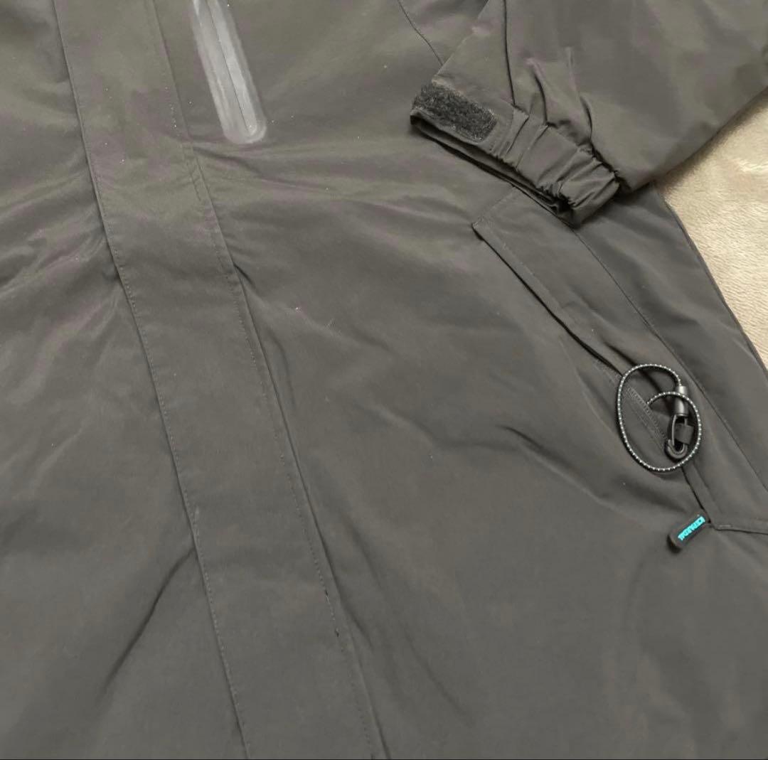 スノーボードウェアセット（ジャケット・パンツ・グローブ）