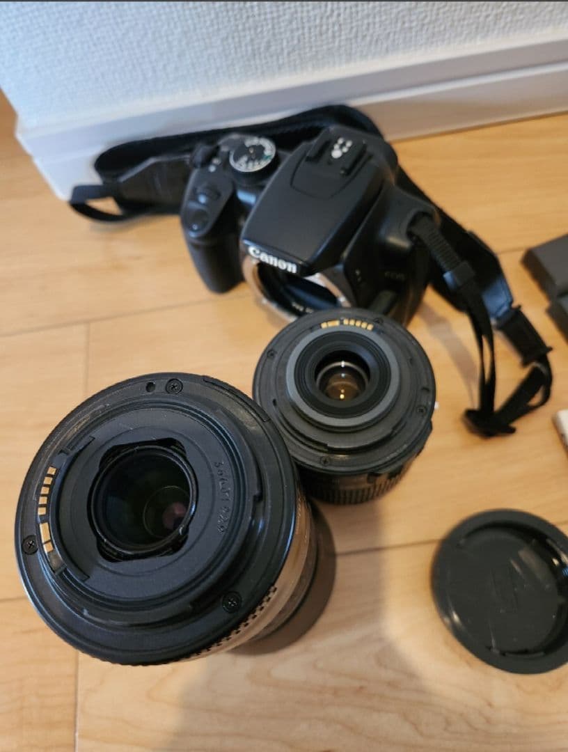 キヤノン EOS Kiss Digital X　中古　レンズ2本付き