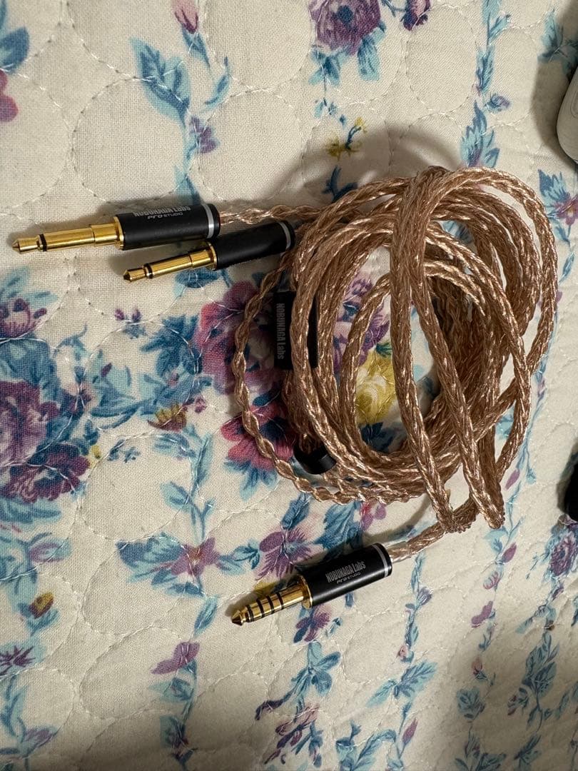 Kuroさん専用NOBUNAGA Labs ヘッドホンケーブル 蓼4.4バランス