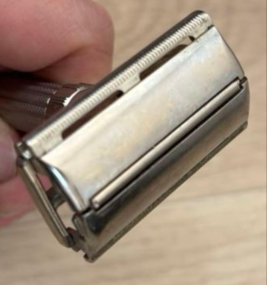 Gillette Adjustable Fatboy ジレット　両刃カミソリ