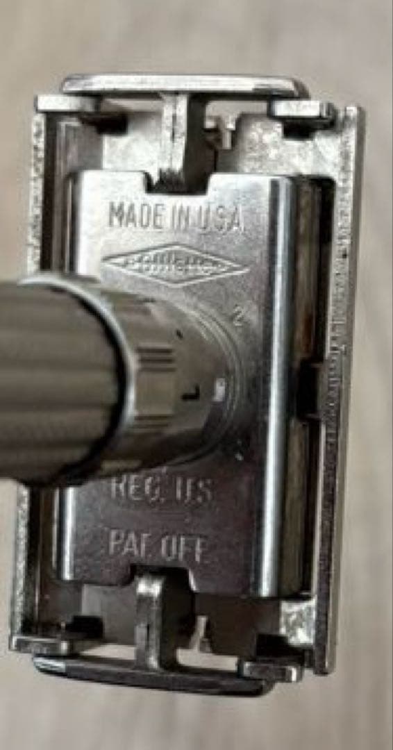 Gillette Adjustable Fatboy ジレット　両刃カミソリ