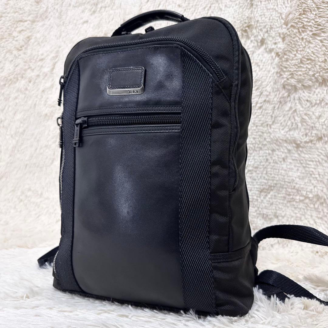 美品 トゥミ デイヴィス アルファブラボー ビジネスリュック レザー 黒