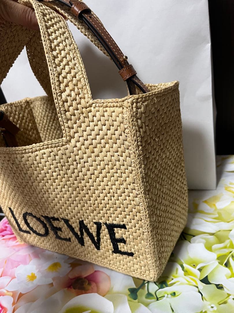 マロLOEWE ♡フォントトートラフィアスモール