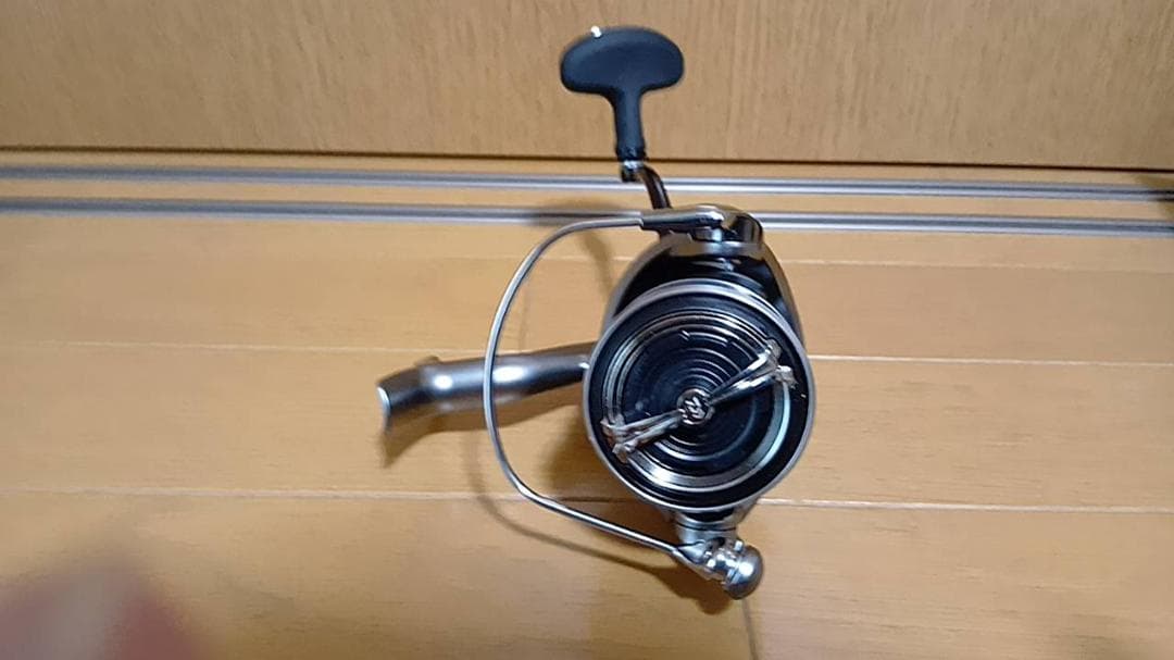 ダイワ 25CALDIA LT 4000-CXH