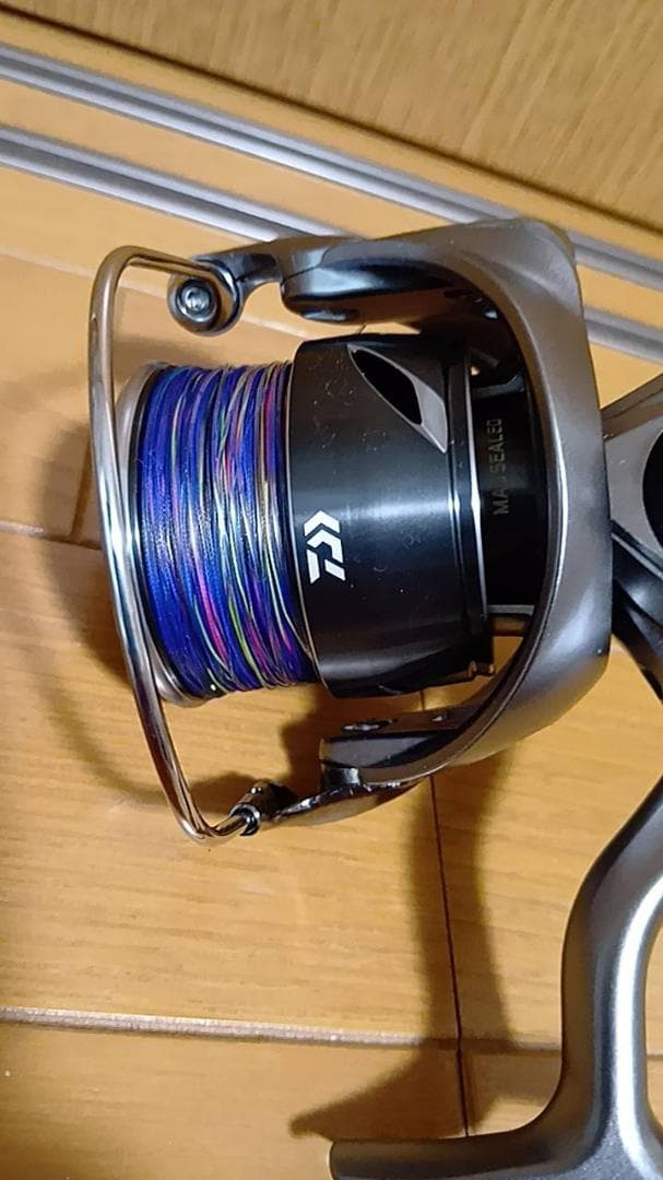 ダイワ 25CALDIA LT 4000-CXH