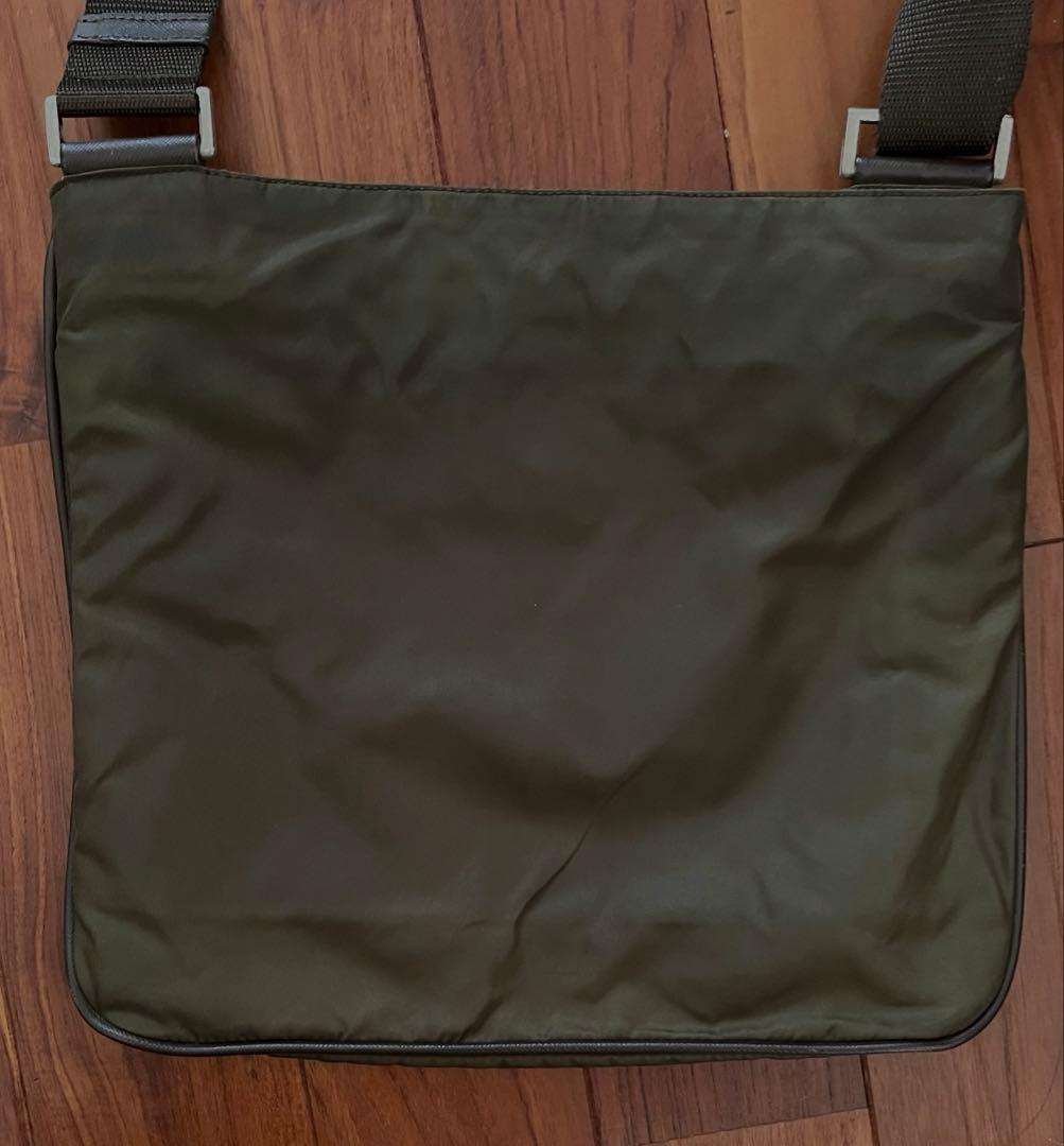 PRADA プラダ ショルダーバッグ　ナイロン　メッセンジャーバッグ