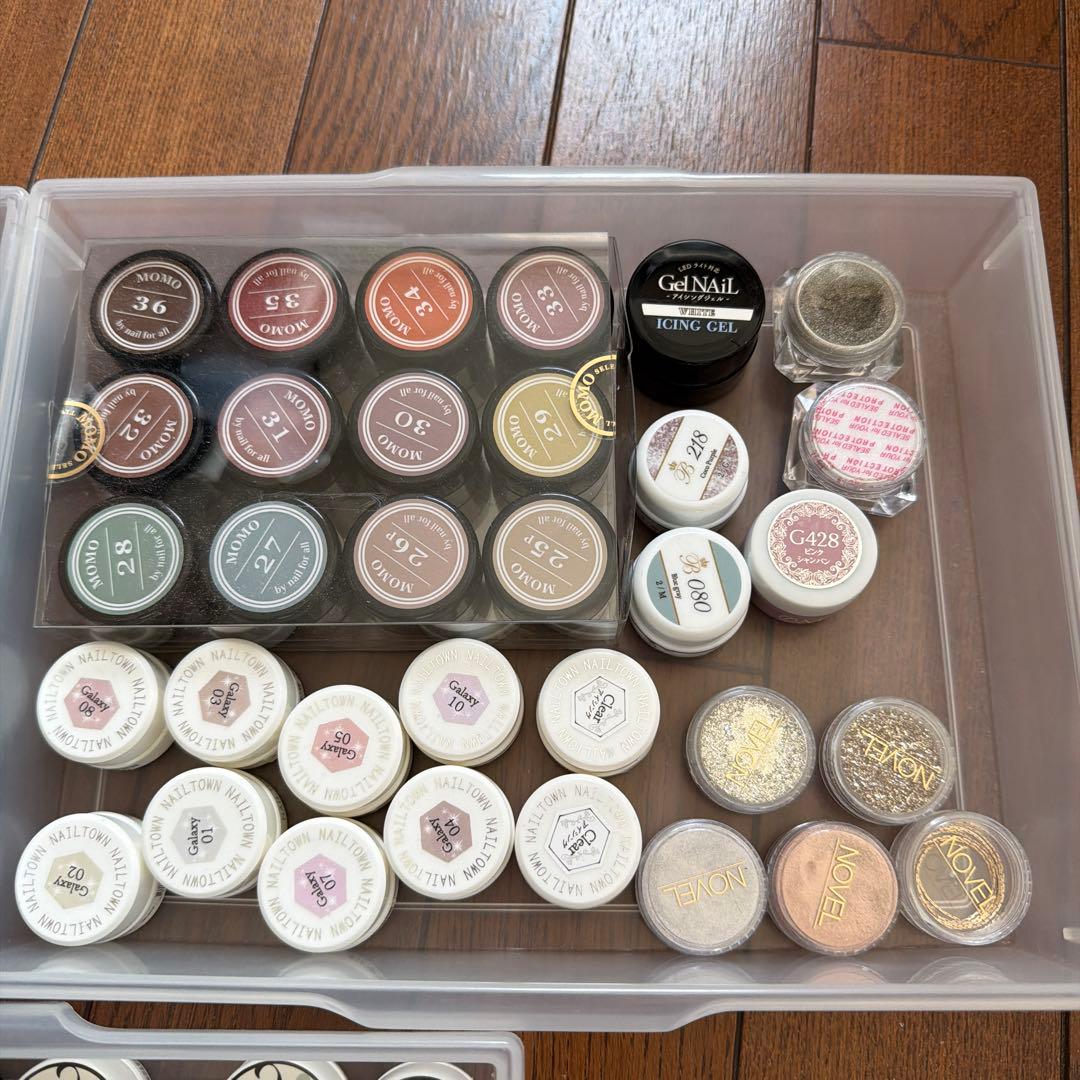 MOMO ジェルネイルセット 多色
